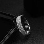 Moissanit Ring aus 925er Sterlingsilber mit funkelnden Zirkonia