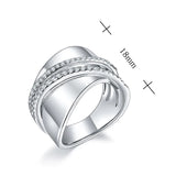 Damenring aus 925er Sterling Silber mit funkelnden Zirkonia