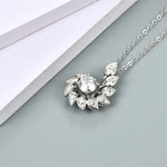 925 Silber Halskette mit exquisitem blütenförmigem Design und 1 ct D-Farb Moissani
