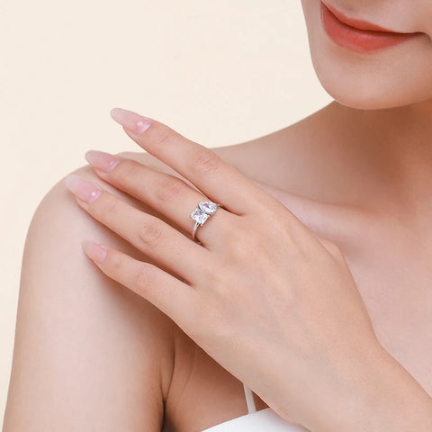925 Sterling Silber Ring mit Doppelkopf-Design und funkelnden klaren Zirkonia