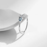 925 Sterling Silber Ring mit blauem Tropfen und rechteckigem CZ