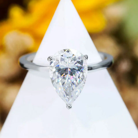 4ct Tropfenförmiger Moissanit-Ring für Frauen aus 925er Sterling Silber
