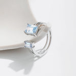 Edler 925 Sterling Silber Ring mit rechteckigem hellblauem Zirkonia