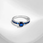925 Sterlingsilber Luxus Ring mit quadratischem blauen Zirkonia und blauen