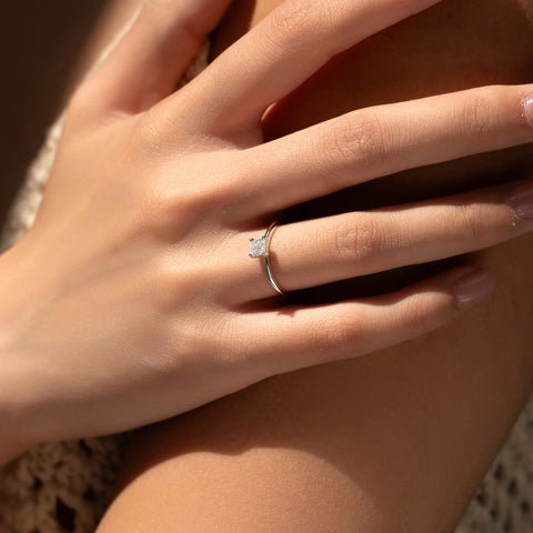 Ring mit D Color Moissanite im