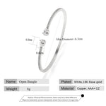 Armband mit blauen Tropfen aus kubischem Zirkonia und silbernem