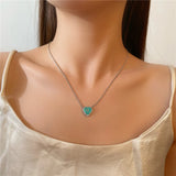 Halskette mit herzförmigem Synthetic Paraiba Turmalin 925 Sterling Silbe