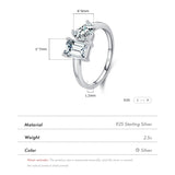 Ring aus 925 Sterling Silber mit rechteckigem und rundem klaren Zirkonia